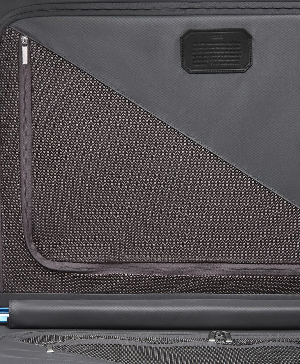 19 Degree Aluminum Large Checked
