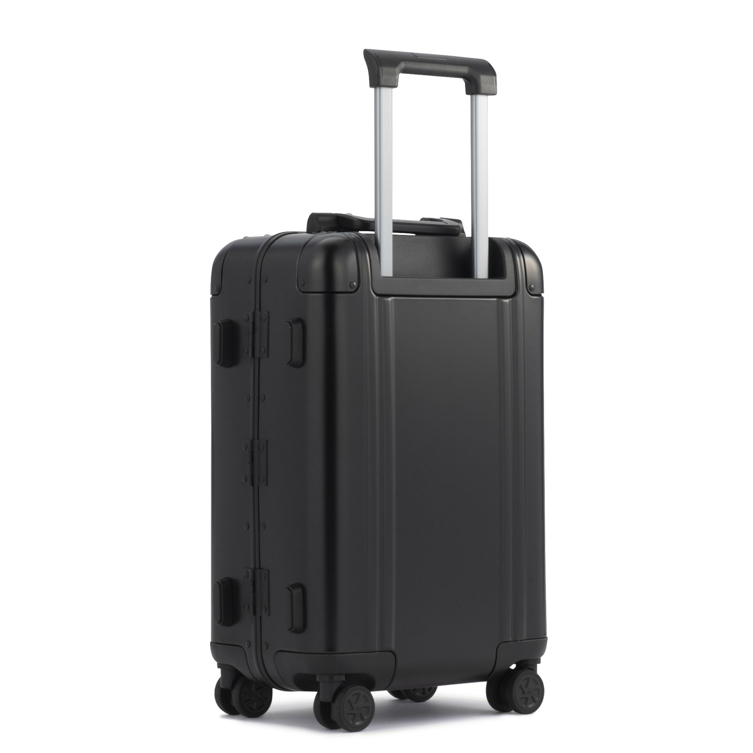 Zero Halliburton Classic Aluminum 3.0 | International Carry-on 33L