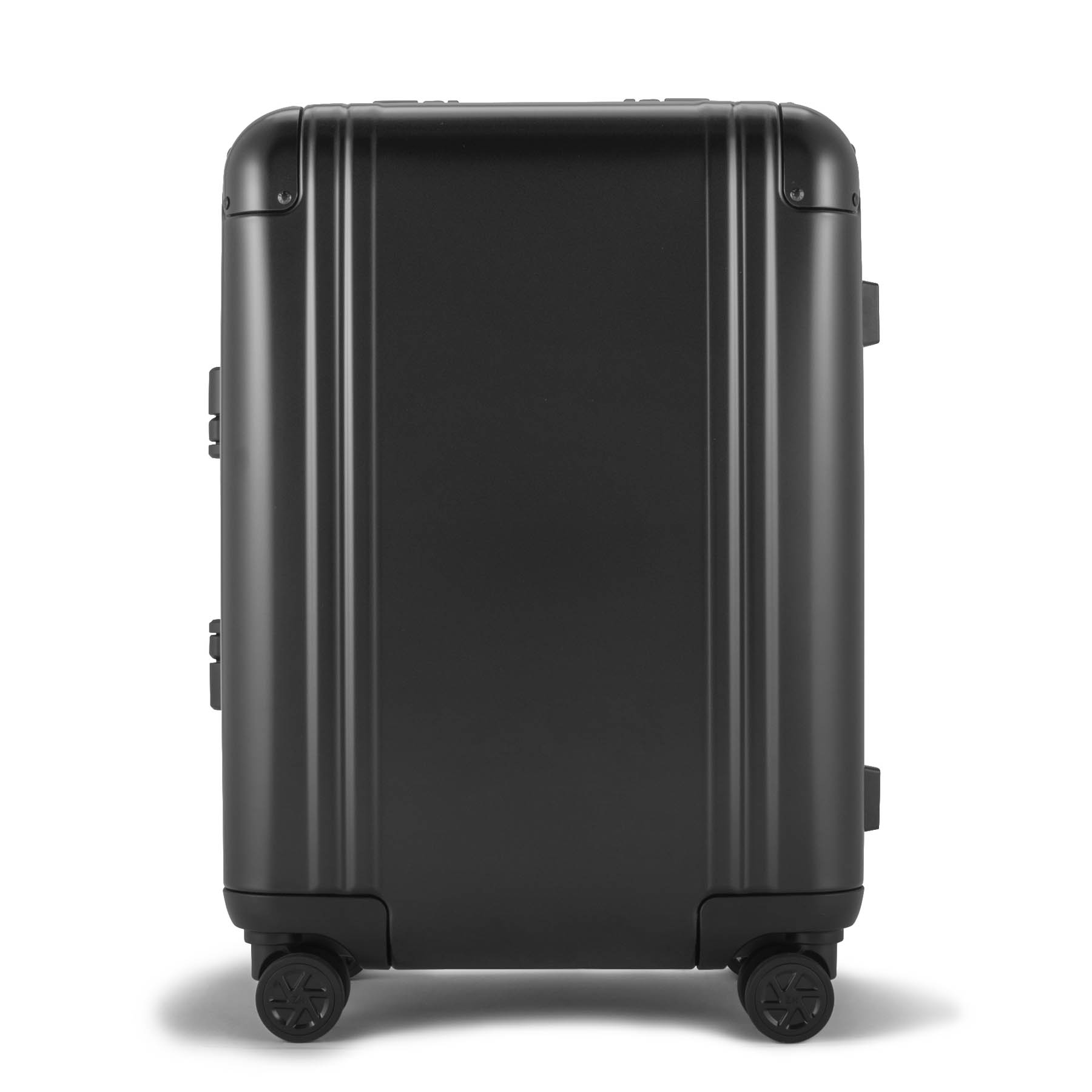 Classic Aluminum 3.0 | Continental Carry-on 37L