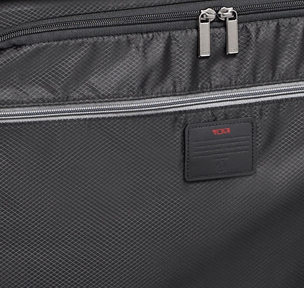 International Expandable 4 Wheeled Carry-On