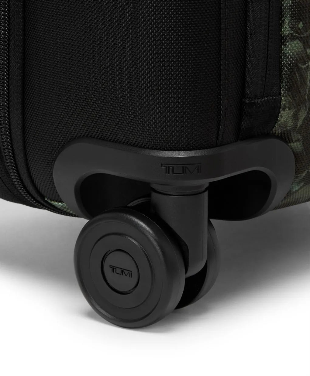 Dual Access Expandable Carry-On
