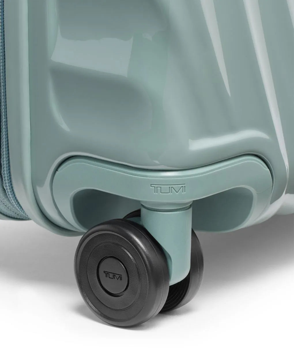 Large Expandable Carry-On