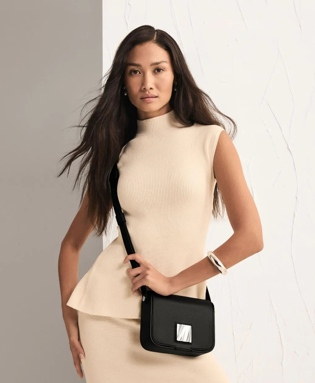 Olas Small Shoulder Bag
