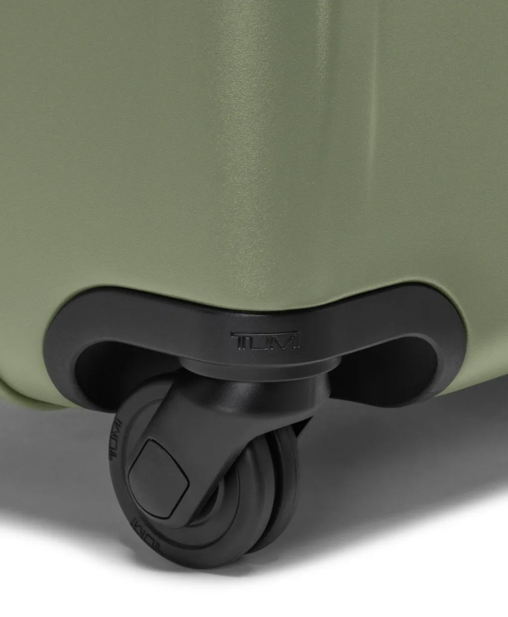 Ventra Large Expandable Checked Luggage