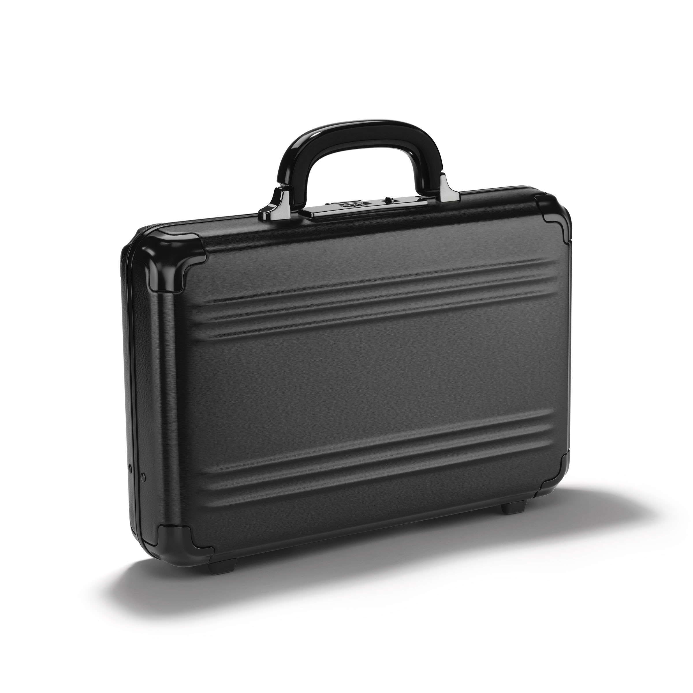 Zero Halliburton Pursuit Aluminum | Small Attaché Case