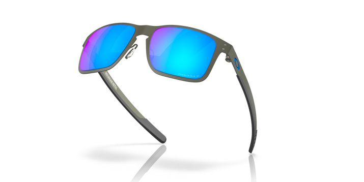 https://www.oakley.com/en-us/product/W0OO4123
