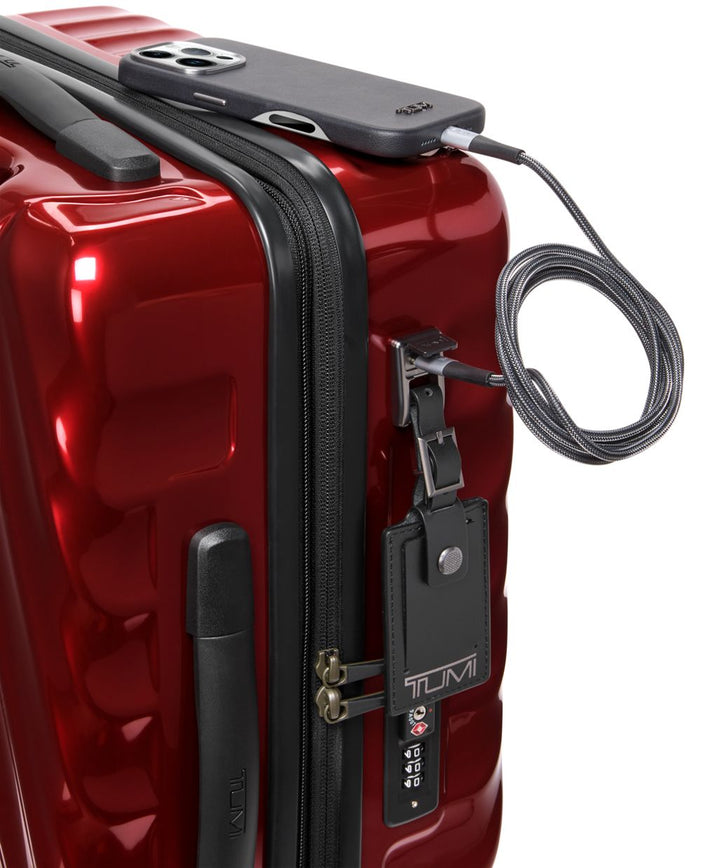 International Expandable 4 Wheeled Carry-On