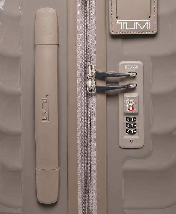 Short Trip Expandable 4 Wheeled Packing Case