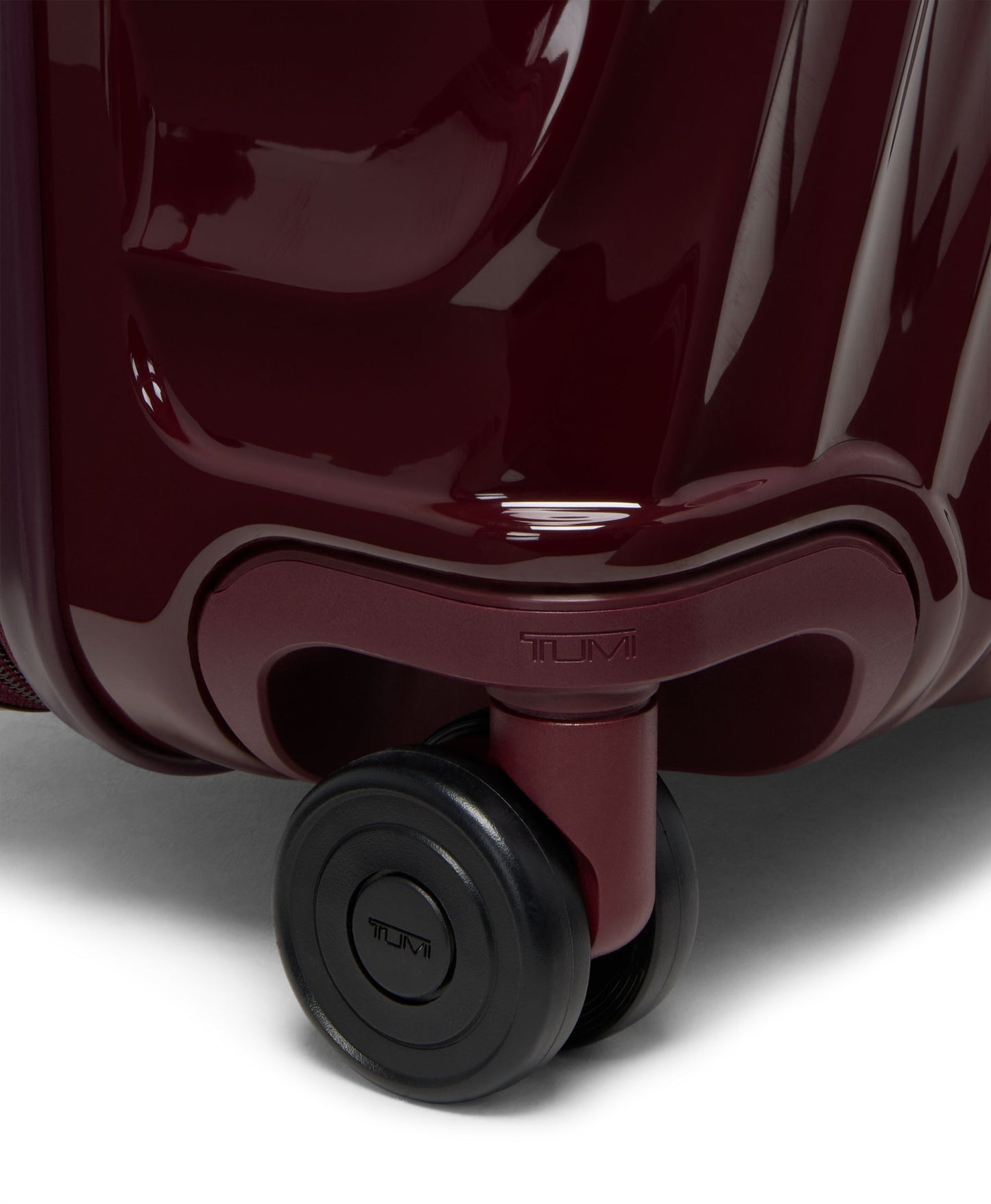Short Trip Expandable 4 Wheeled Packing Case