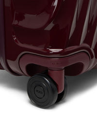 Short Trip Expandable 4 Wheeled Packing Case