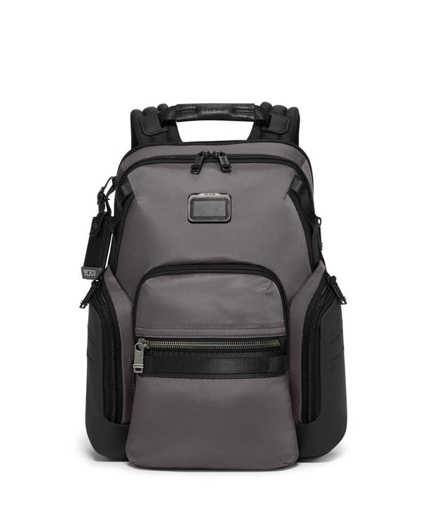 https://tumi.scene7.com/is/image/Tumi/1424791174_main?wid=1020&hei=1238