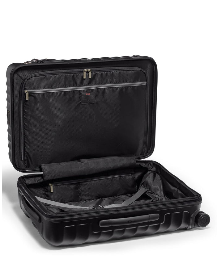 Short Trip Expandable 4 Wheeled Packing Case