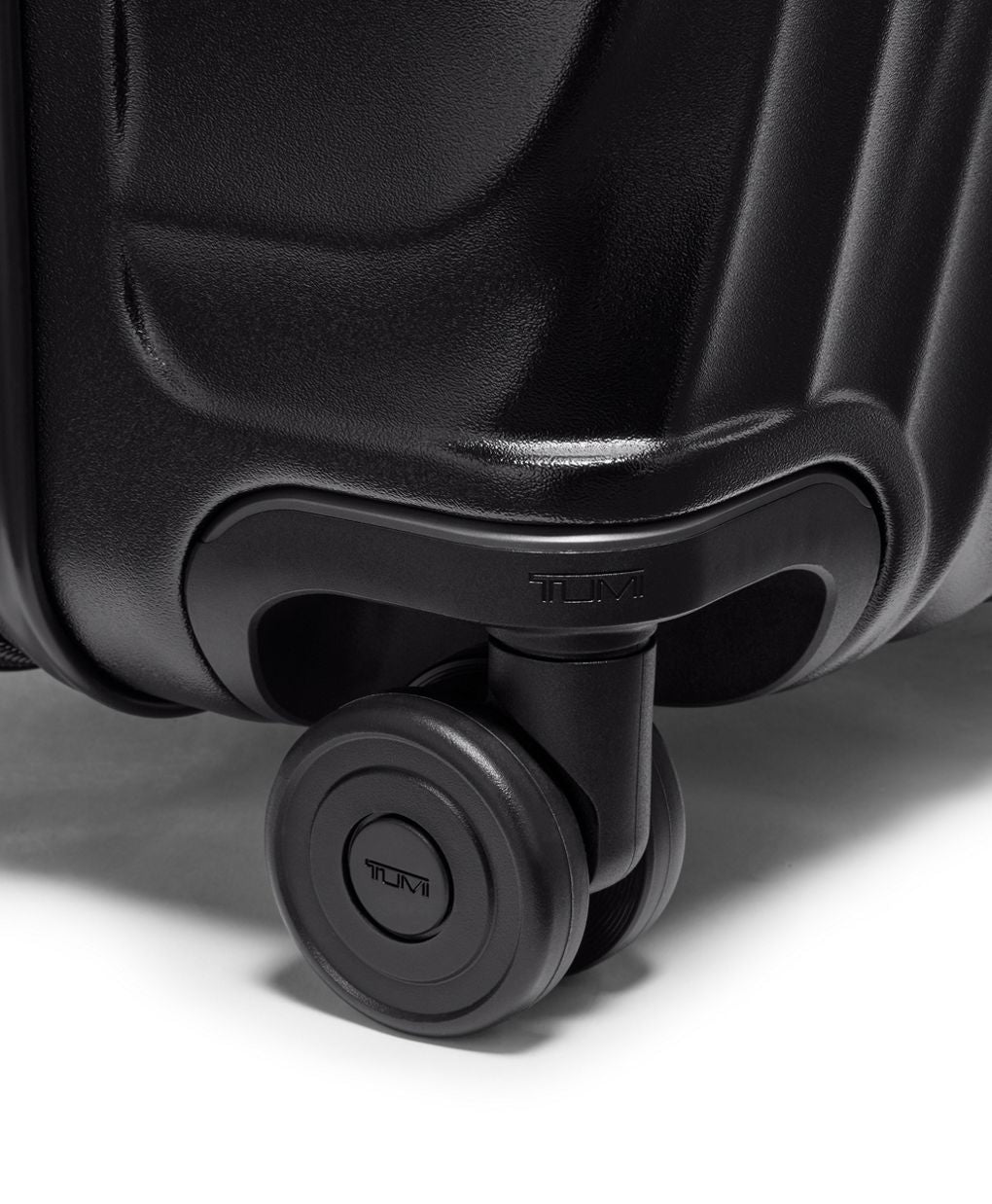 Short Trip Expandable 4 Wheeled Packing Case
