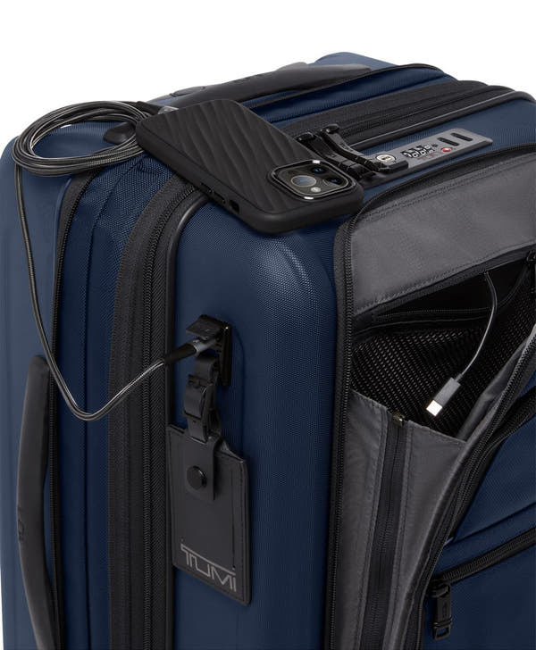 International Expandable 4 Wheeled Carry-On