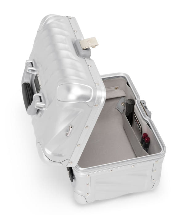 Train Case