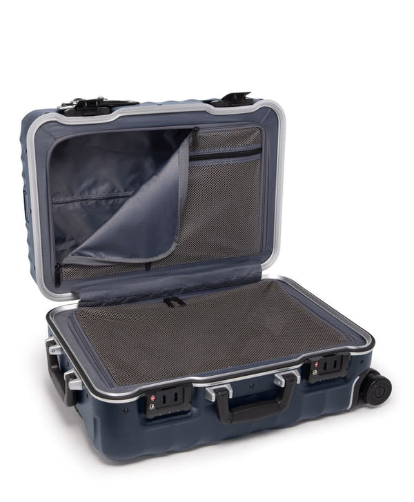 International 4 Wheeled Carry-On