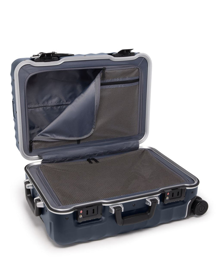 International 4 Wheeled Carry-On