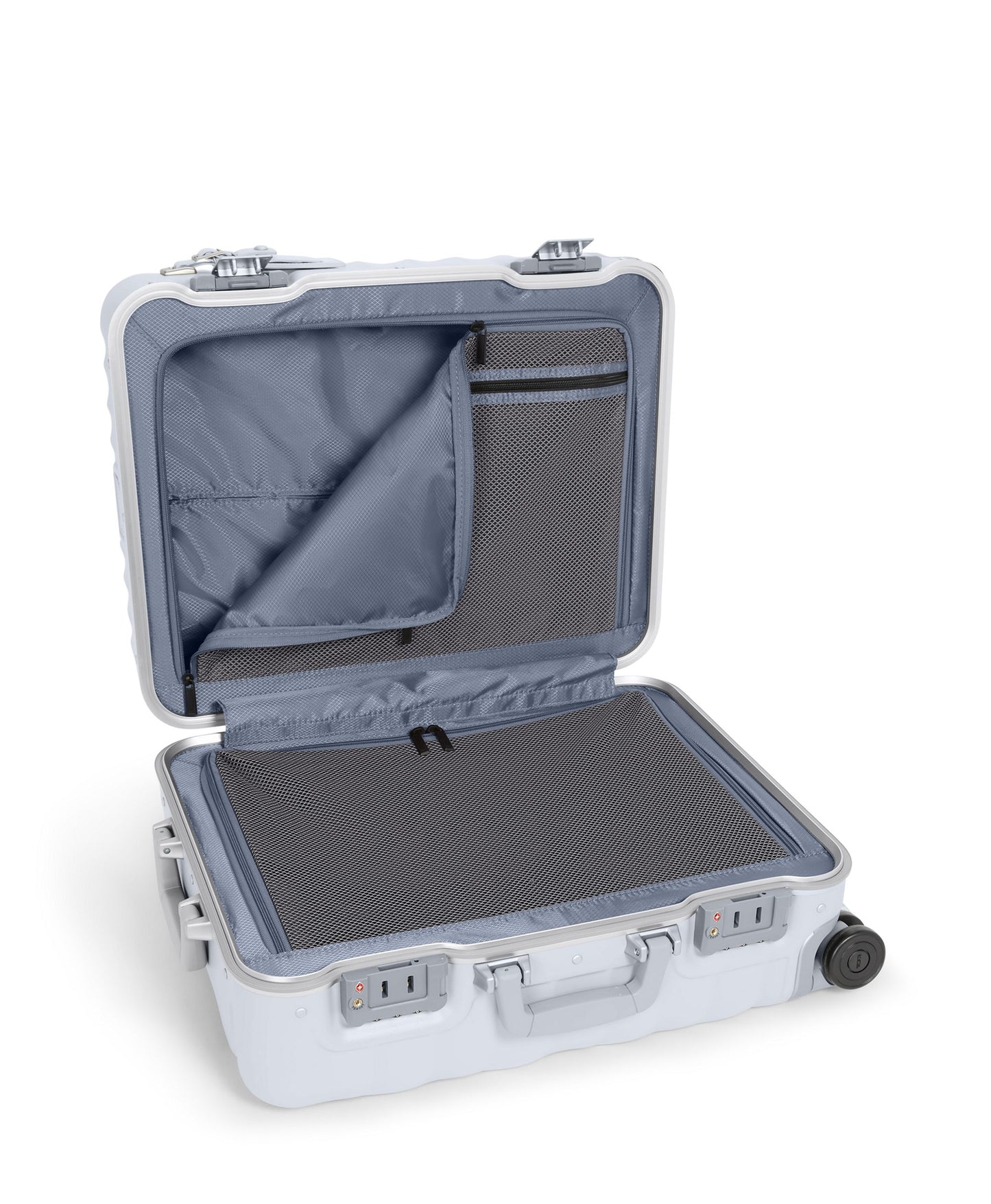 Continental 4 Wheeled Carry-On