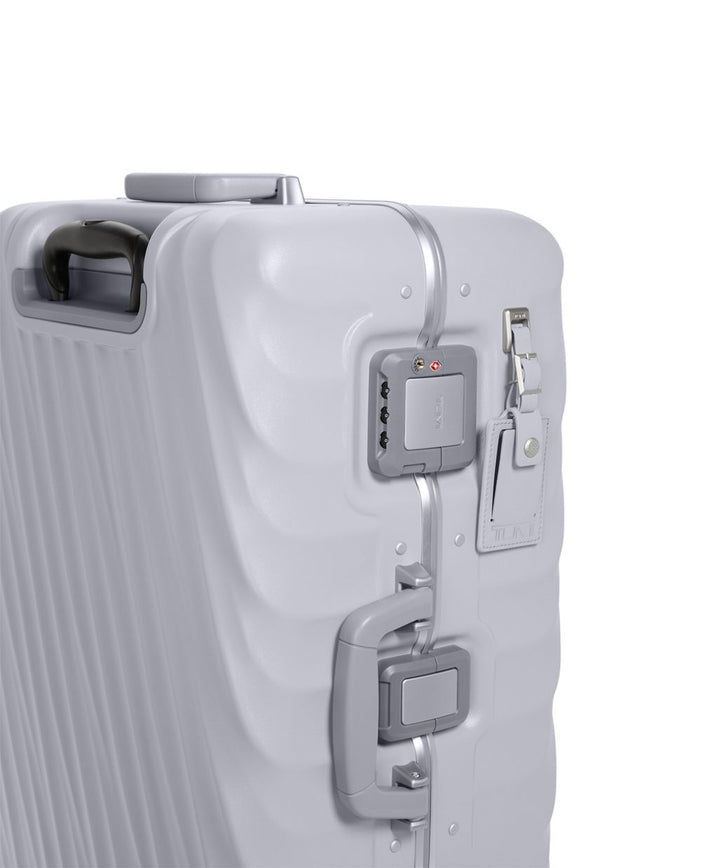 Short Trip 4 Wheeled Packing Case