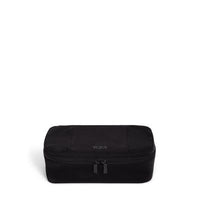 https://s7d2.scene7.com/is/image/Tumi/1523641041_main?wid=400&hei=400