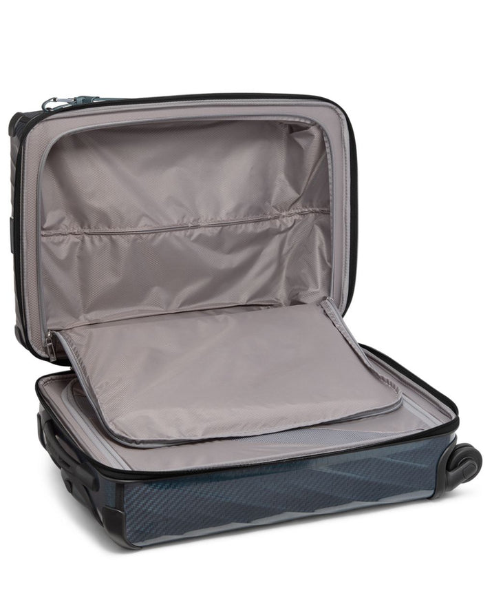 International 4 Wheeled Carry-On
