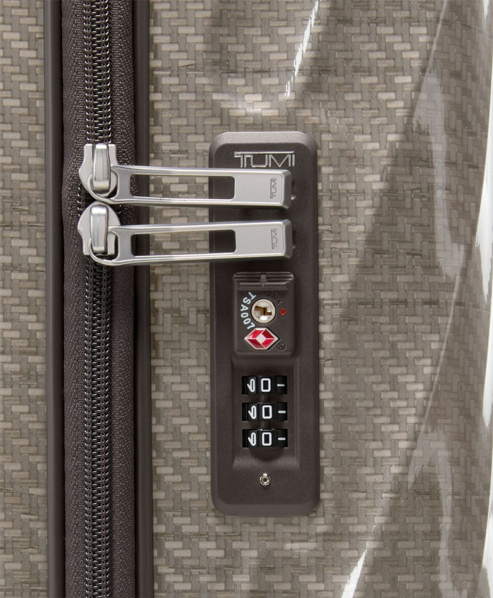 Continental 4 Wheeled Carry-On