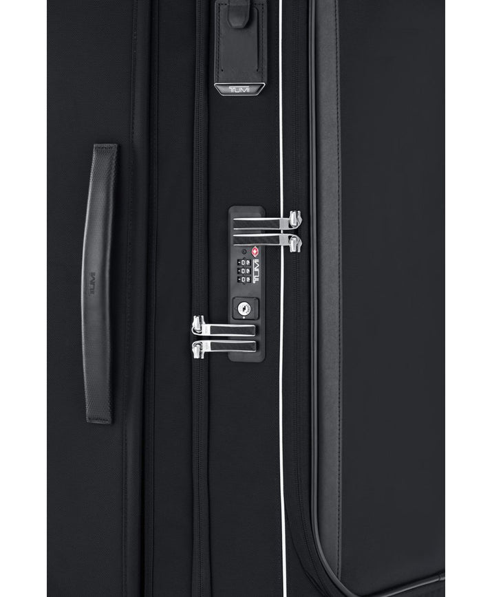 Extended Trip Dual Access 4 Wheeled Packing Case