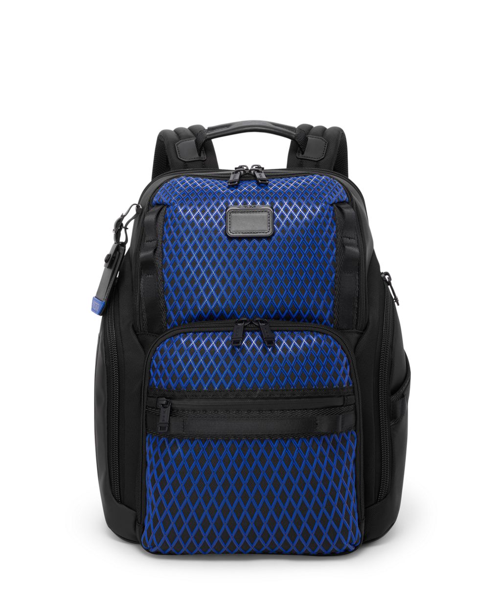 https://tumi.scene7.com/is/image/Tumi/1564851324_main?wid=1020&hei=1238