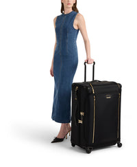 Léger Extended Trip Expandable Packing Case