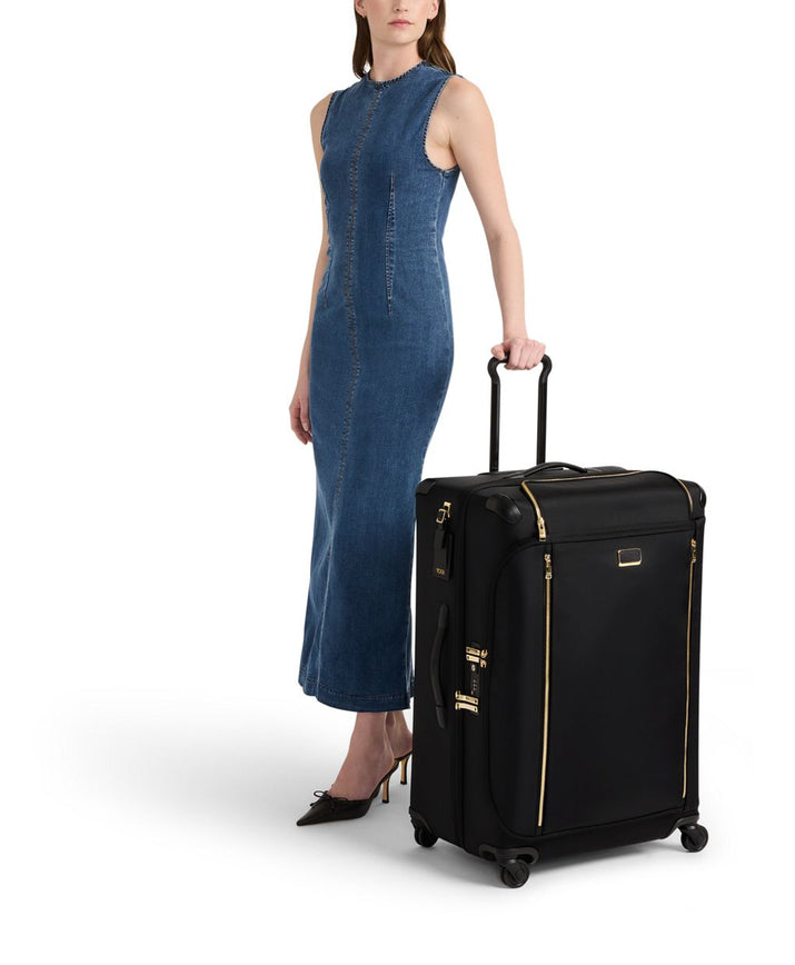 Léger Extended Trip Expandable Packing Case