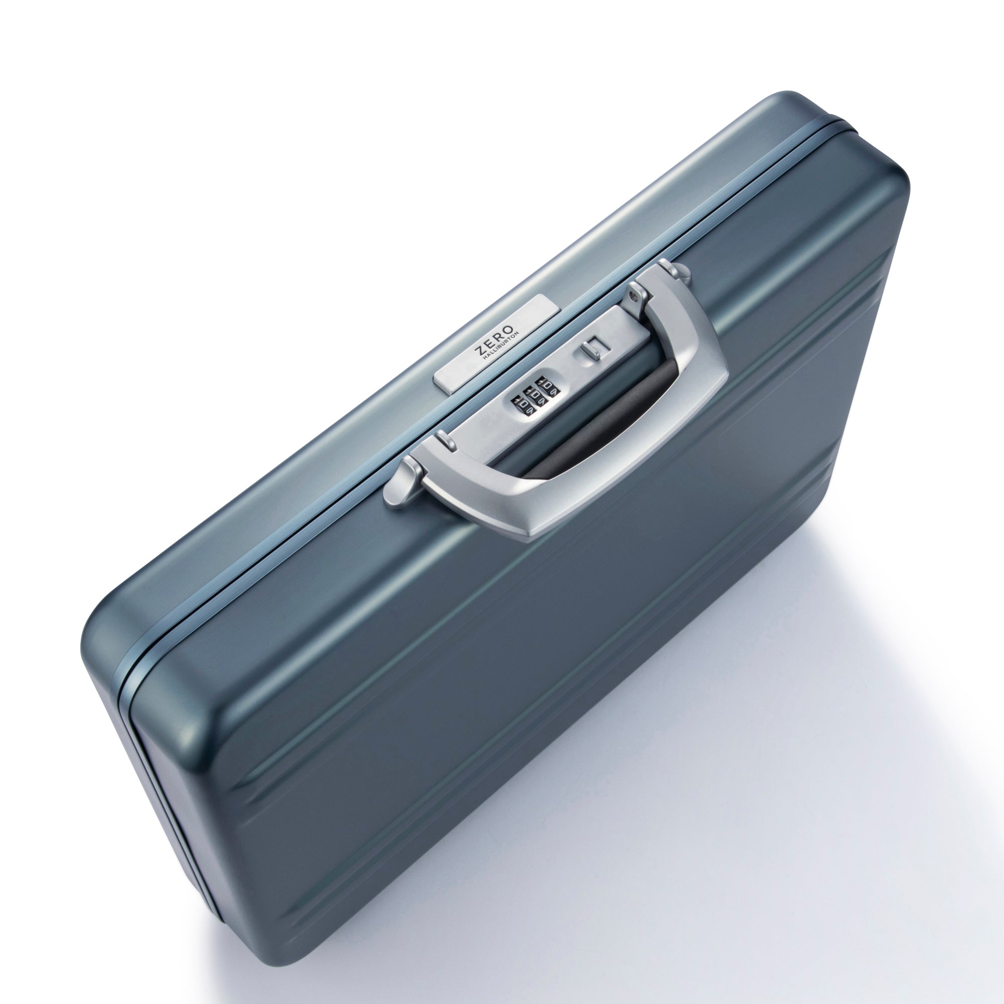 Zero Halliburton Slim Aluminum Attaché | Medium Attaché  Case