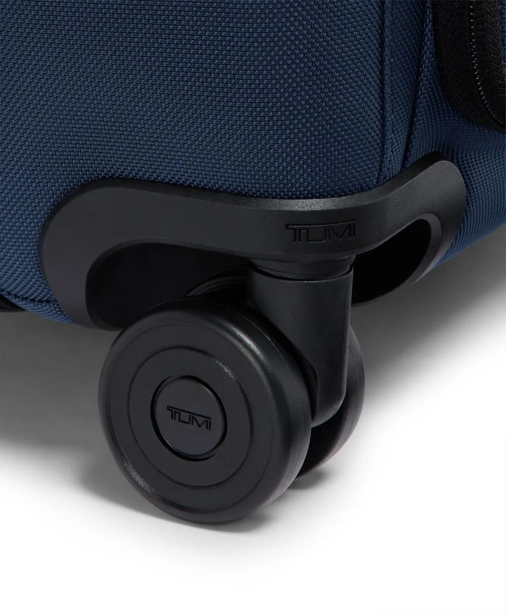 Alpha X-Large Dual Access Expandable Checked