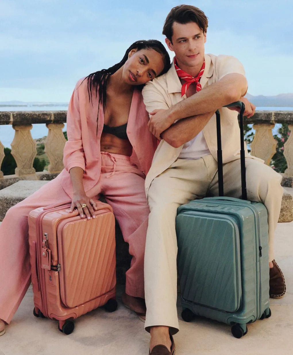 Front Access Expandable Carry-On