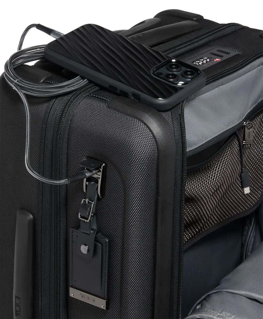 International Dual Access 4 Wheeled Carry-On