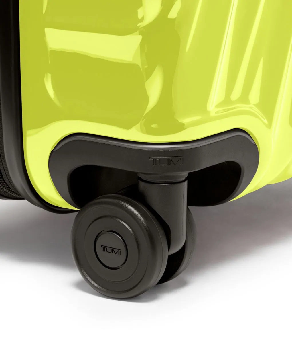 International Expandable 4 Wheeled Carry-On