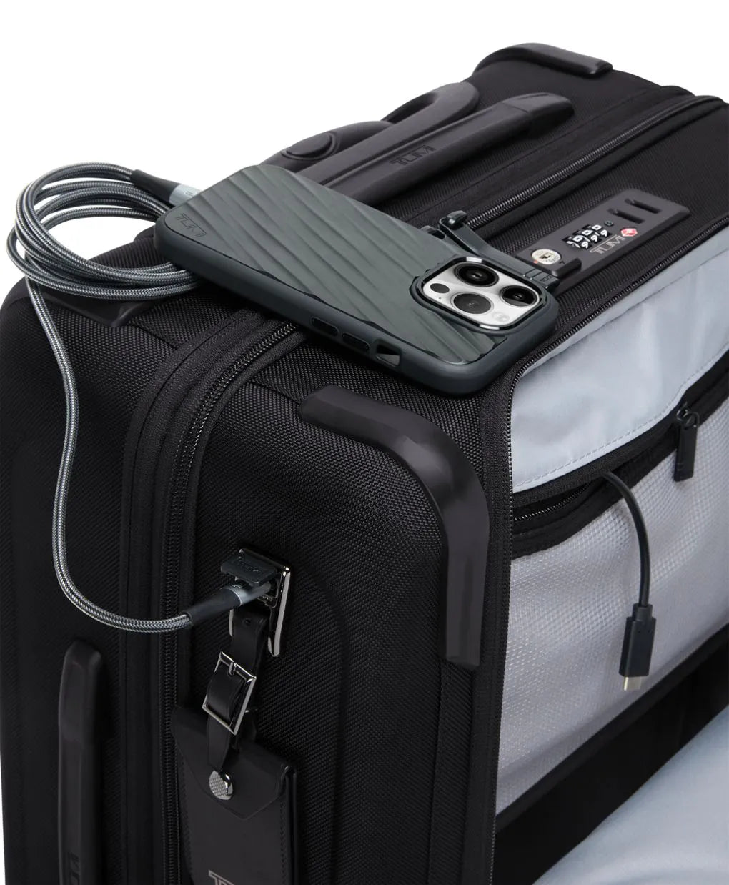 Large Dual Access Expandable Carry-On