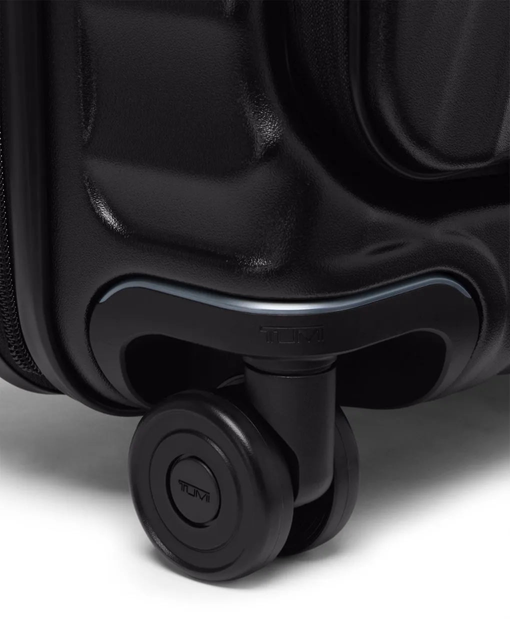 Large Front Access Expandable Carry-On