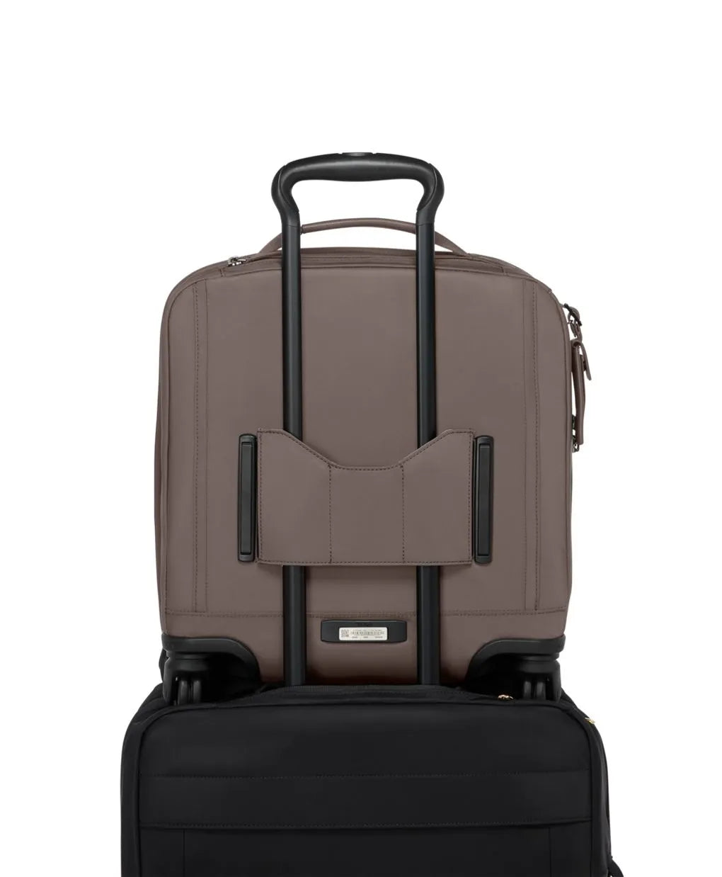 Léger Compact Carry-On