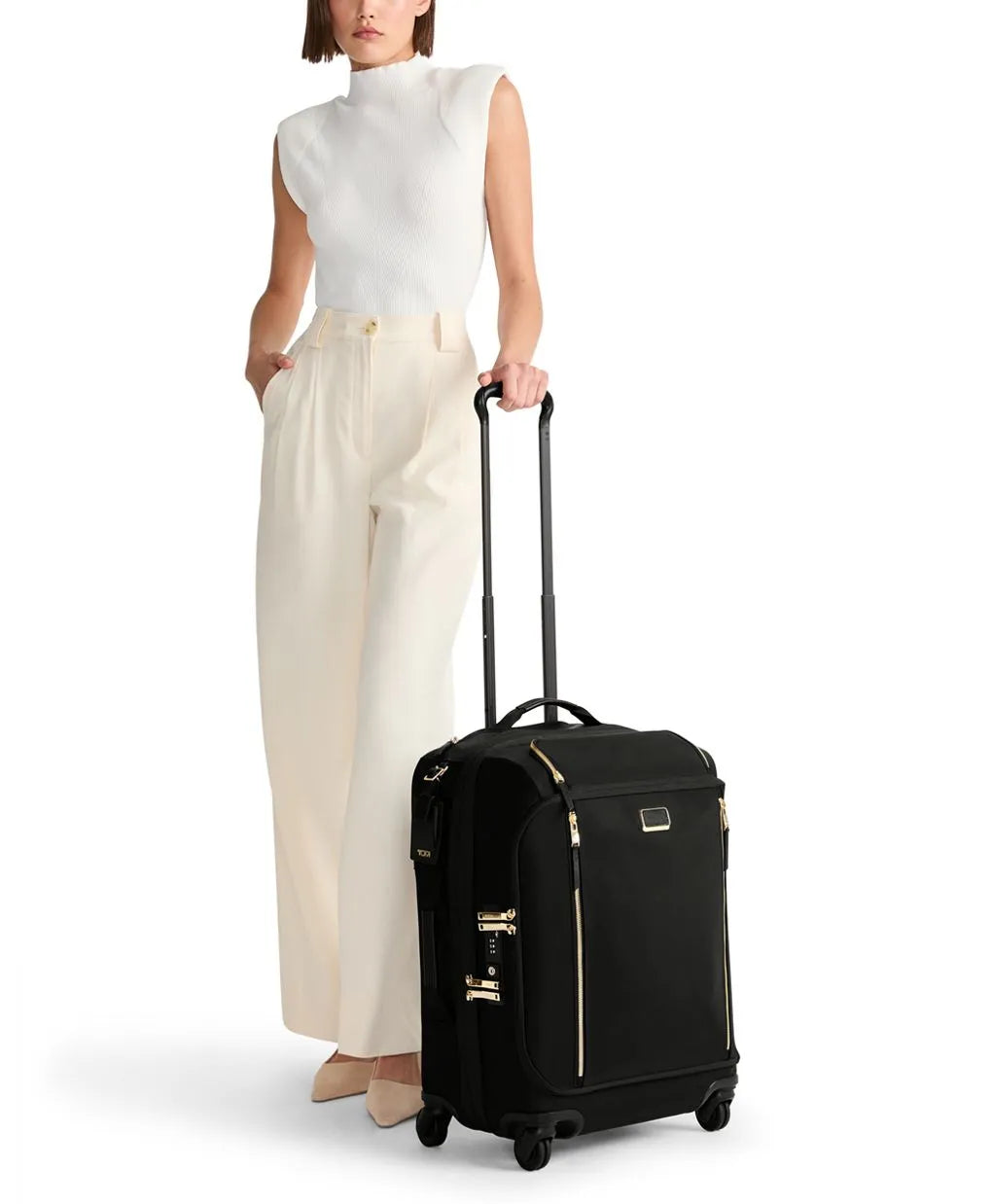 Léger Large Dual Access Expandable Carry-On