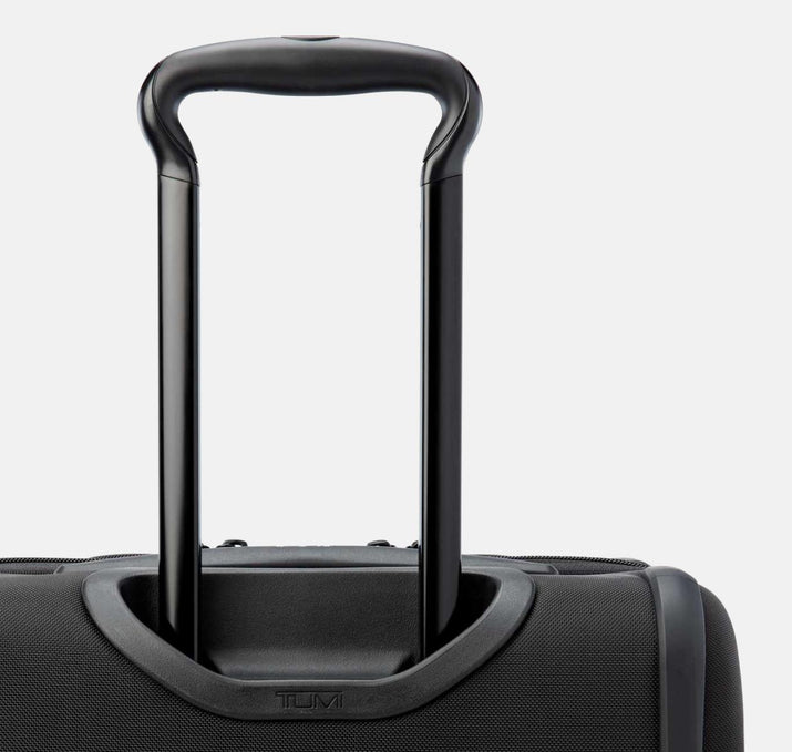 Short Trip Expandable 4 Wheeled Packing Case