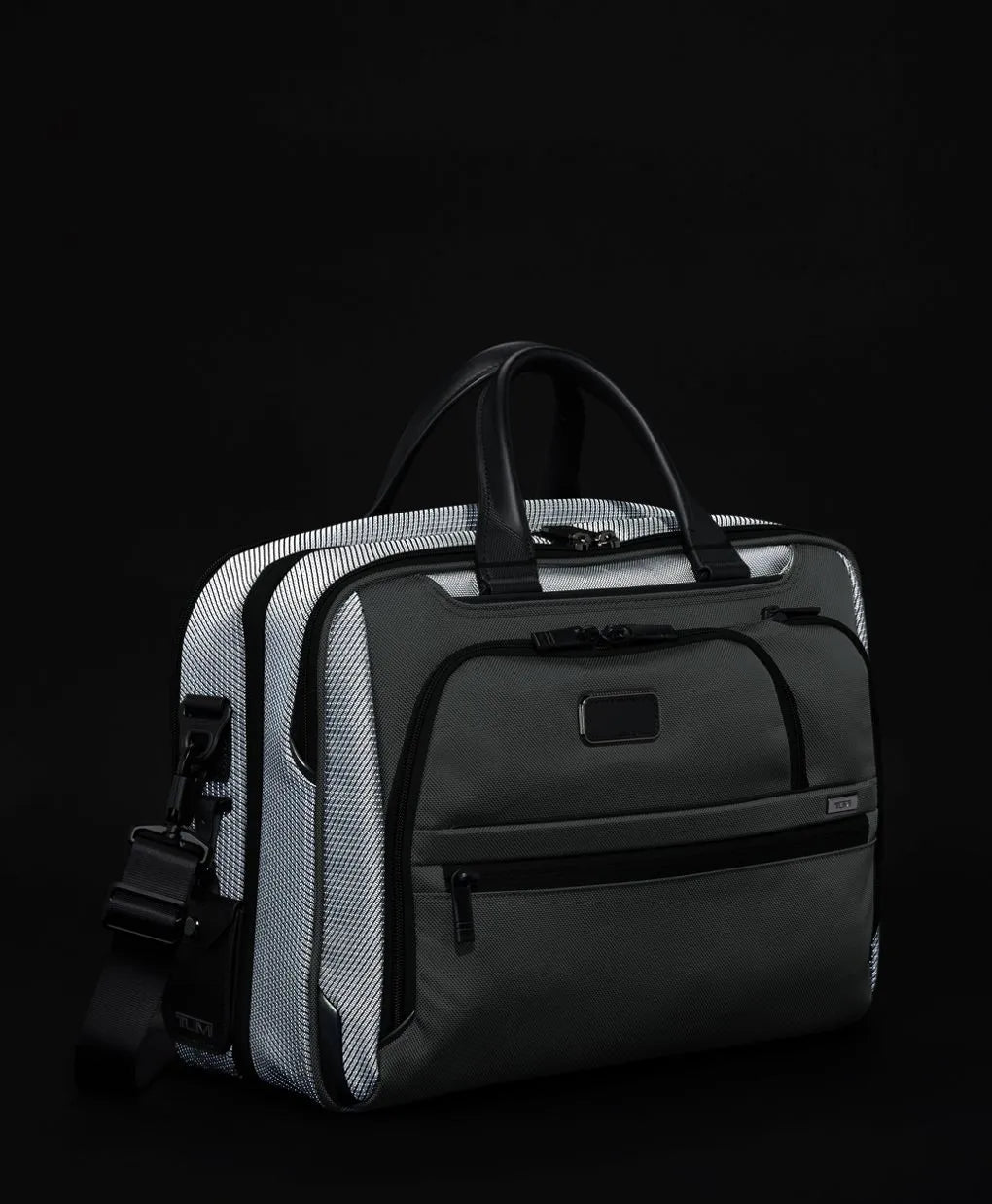 Medium 15" Expandable Briefcase