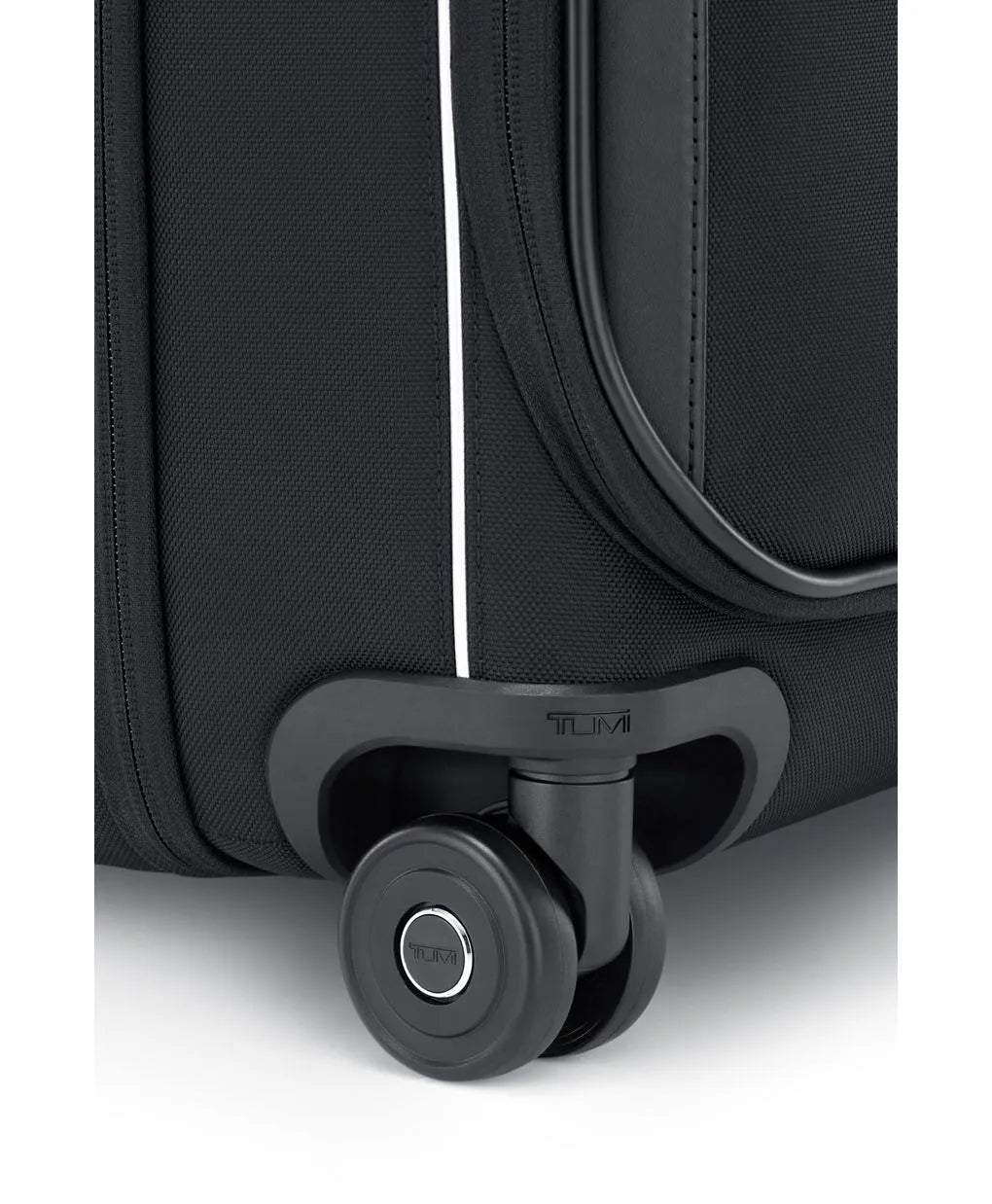 Medium Dual Access Expandable Checked