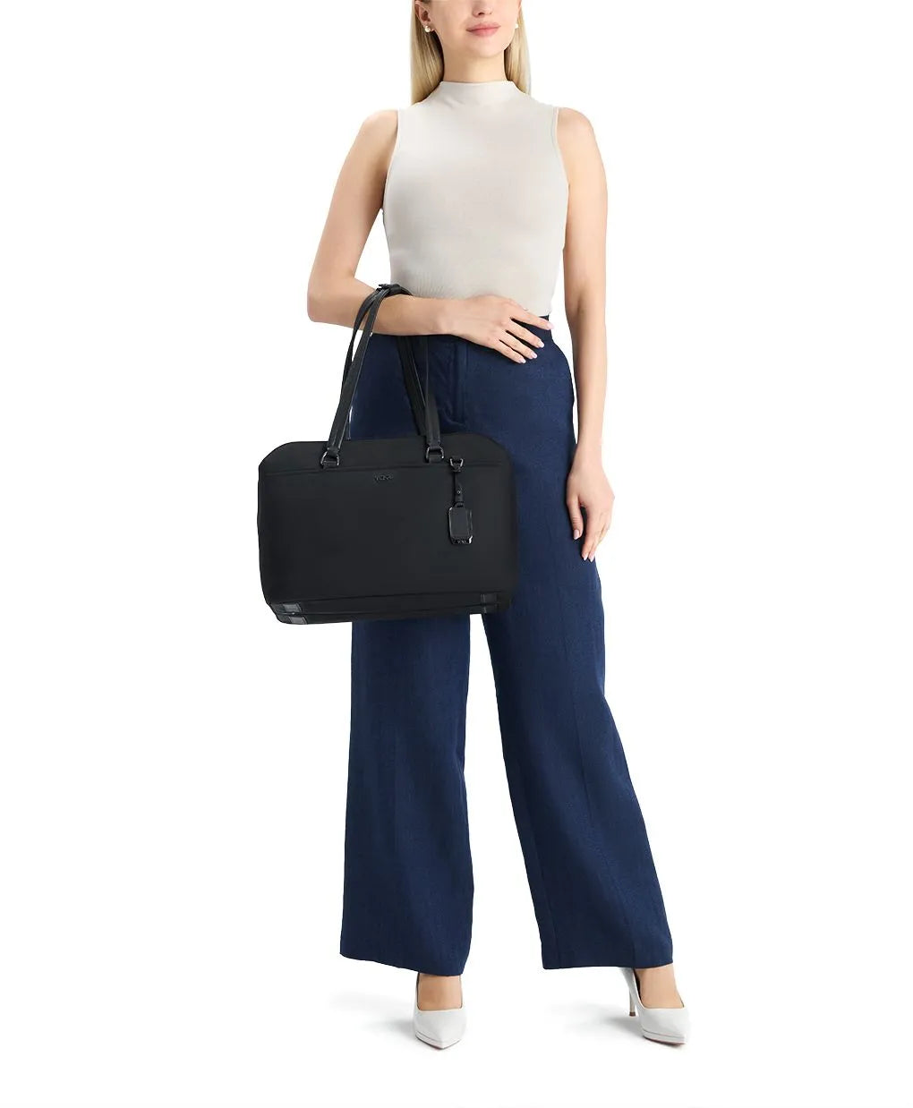 Montclair Boarding Tote