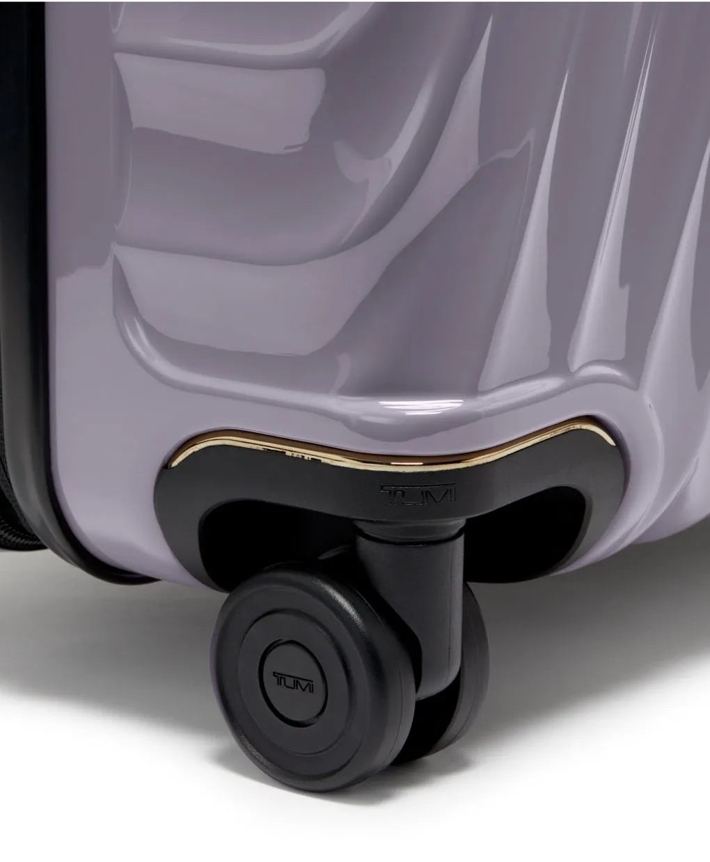 Short Trip Expandable 4 Wheeled Packing Case