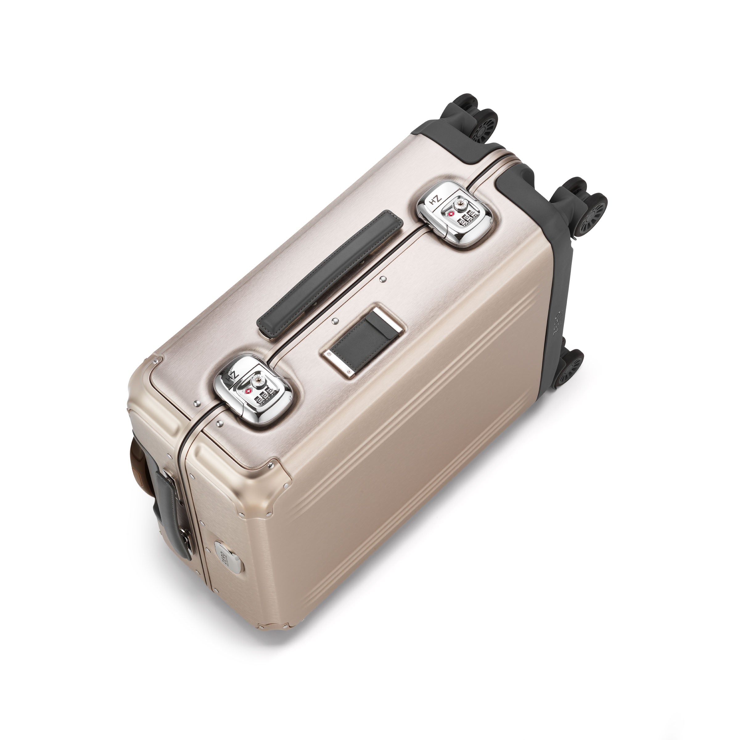 Zero Halliburton Pursuit Aluminum | Continental Carry-On Case