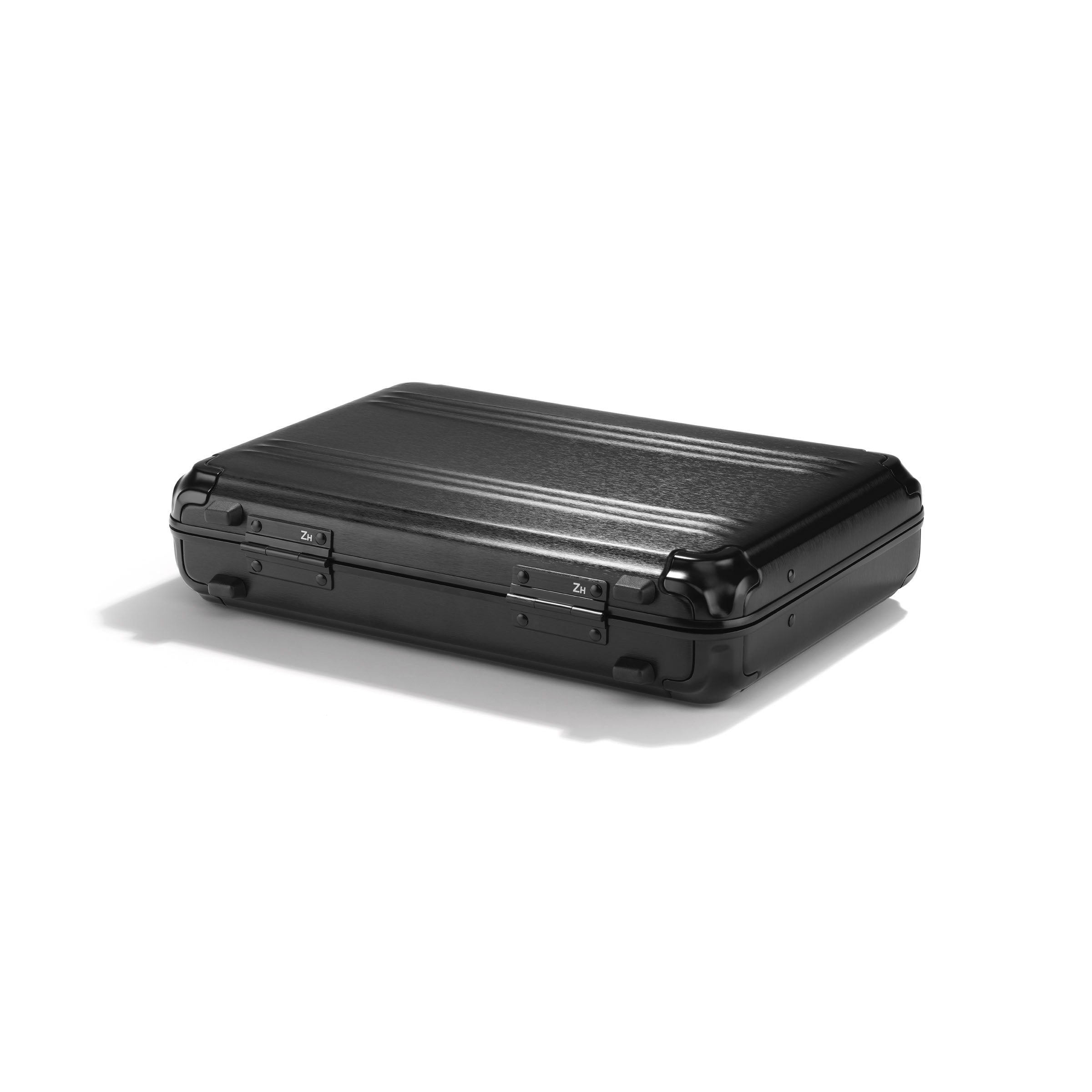 Zero Halliburton Pursuit Aluminum | Small Attaché Case